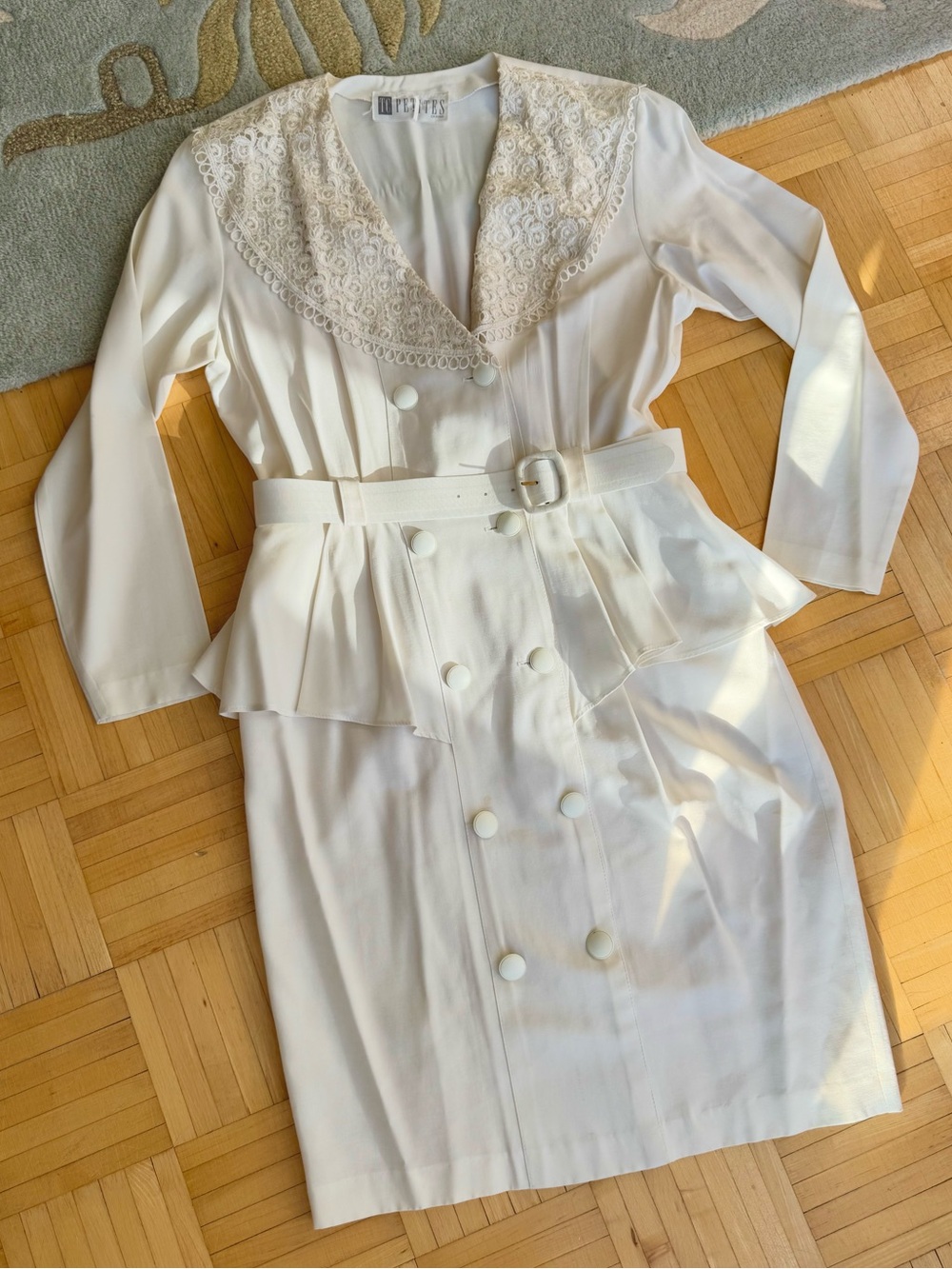 Vintage TC Petites Ivory Lace Collar Belted Peplum Dress M